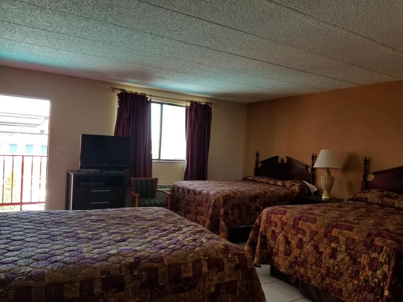 Cloud 9 Inn Seaside Heights Exterior photo
